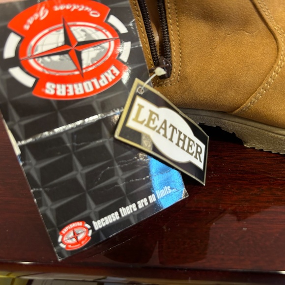 Explorers Suede Boots Size 8.5 - Picture 3 of 7